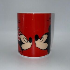 Disney Mickey & Minnie Kiss Ceramic Mug